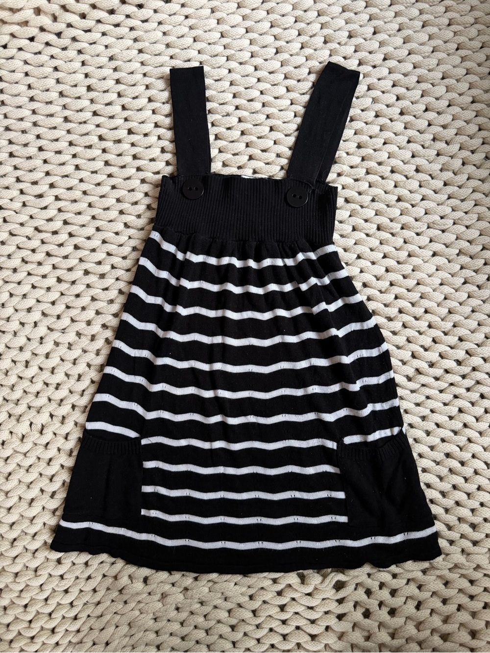 JUNO size small knit black and white babydoll top